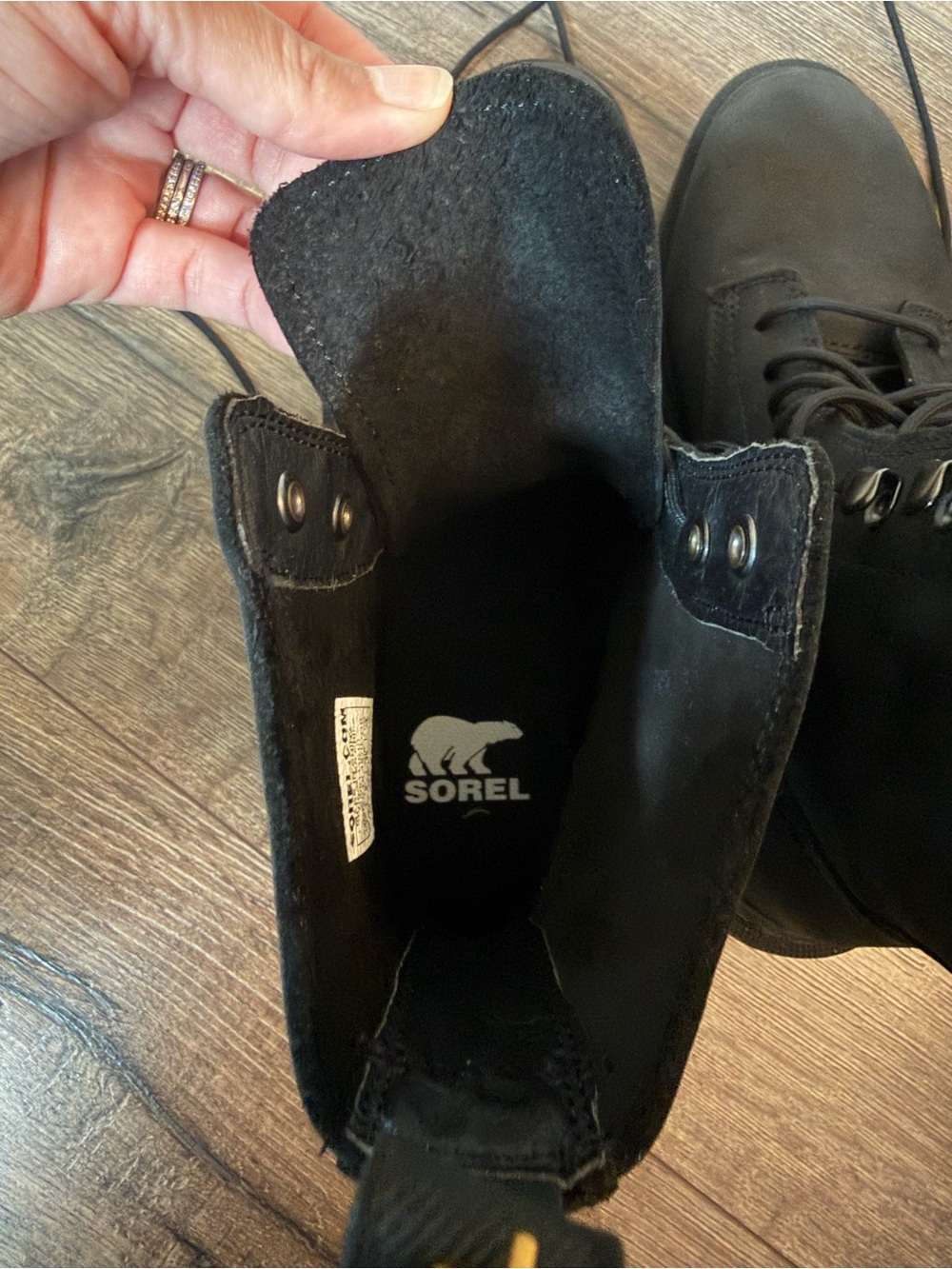 Black Sorel Hi Line boots - Picture 5 of 7